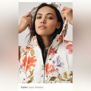 Floral Ivory Pattern Women's Vest